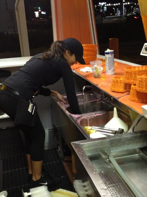 @DariaBaruffi in heaven with her brand new brillo pad ! http://t.co/mfrmGGJx<a class="tags" target="_blank" title="On Twitter" href="/?out=eyJ0eXAiOiJKV1QiLCJhbGciOiJIUzUxMiJ9.eyJpYXQiOjE3MjY3MTMzNzgsImlzcyI6InR3cG9ybnN0YXJzLmNvbSIsIm5iZiI6MTcyNjcxMzM3OCwiZXhwIjoxNzU4MjQ5Mzc4LCJyZWRpcmVjdF91cmwiOiJodHRwczovL3R3aXR0ZXIuY29tL0RhcmlhQmFydWZmaSJ9.pO8JG2FkQshqf246VIrGo0zA1eqj51ZPmrwqQWziAJqeqttUZ43Jn9ku_7GC7tT3WSkya-MRhH7lntpg8xV3gQ">@DariaBaruffi</a><a href="/tag/letsgophillies"class="tags"><span>#letsgophillies</span></a>