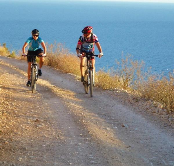 RideAwayMTB's tweet photo. Photo of the day... Mountain biking in the Dalmatian islands http://t.co/4m4Fti1d