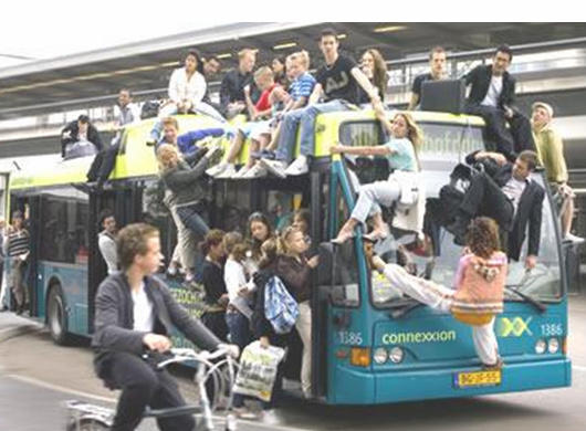 A3UYv83CUAAFlJA.jpg:large