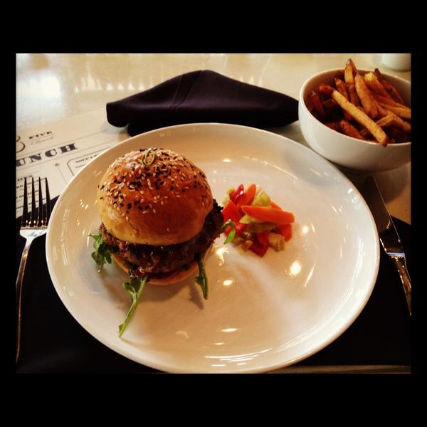 Restaurant writer <a href="/helenschwab/">h schwab</a> of <a href="/TheObserver/">The Charlotte Observer</a> @5ChurchCLT Lamb Burger 'a Star' &amp; 'clearly the new Best Fries in town'