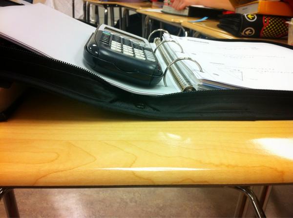 Rebecca2rose's tweet image. #procrastination #mathwork #nopsychtoday #freehomeworkclass #idratherinstagram