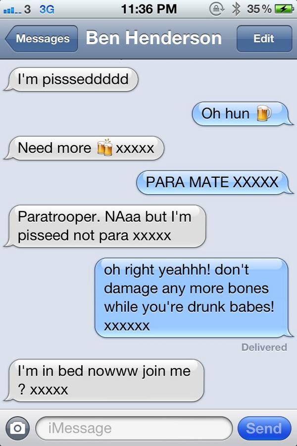 ebonymaeee's tweet image. funniest thing I&apos;ve seen all year! 🍺 @benhendo13 #drunkentexts #paramate #ohbabes