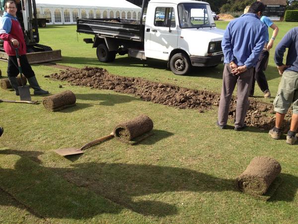 SwardestonCC's tweet image. If you're free, your help would be appreciated #bringashovel #justkeepdigging