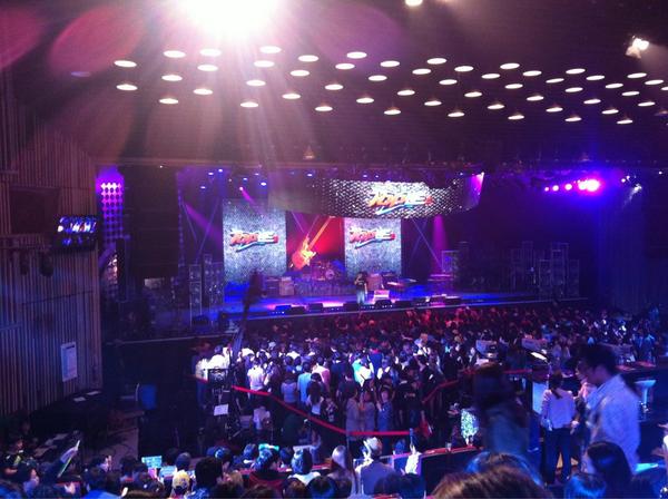 bamjah's tweet photo. 오예~! 탑밴 생방 준비중~! http://t.co/76V2WZRc