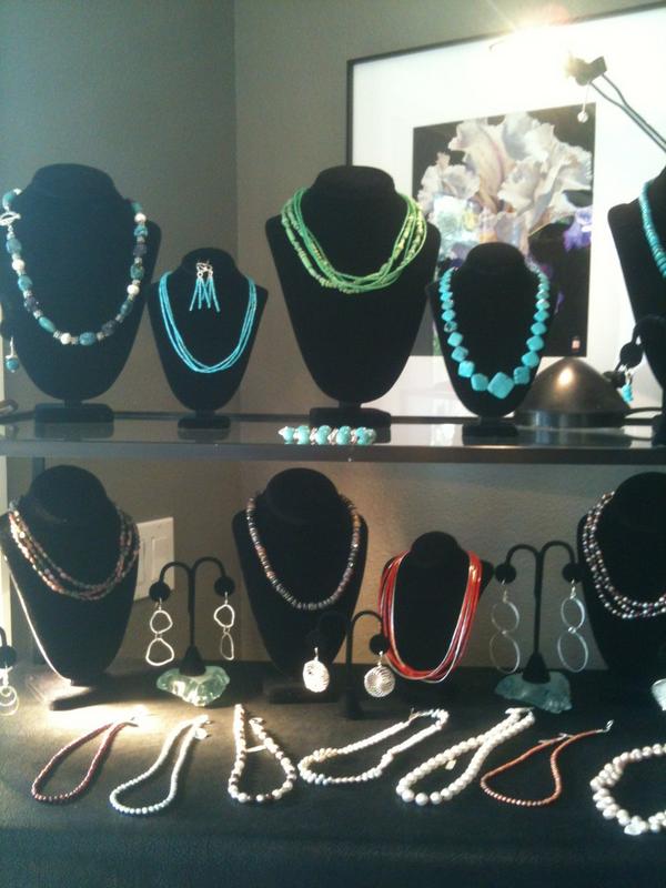 MuseGallery1's tweet photo. Stop by 6833 Camelia Ct. In Niwot to see the Longmont Studio Tours newest jeweler! Amazing work! #areyouin? http://t.co/ljvaytJx