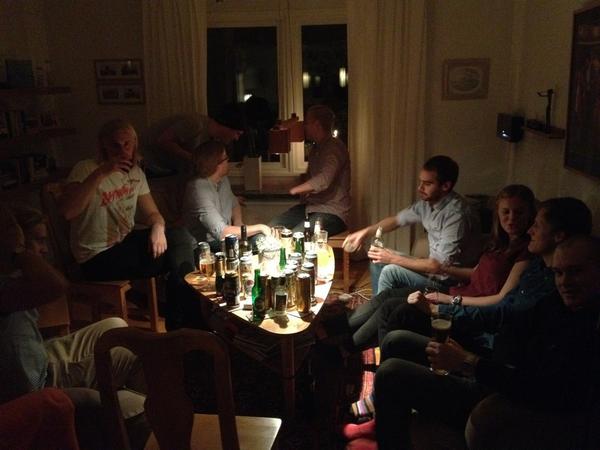 IFrejban's tweet photo. IF rejban firar segern tillsammans med Växjö BK Dam's överlägset bästa spelare. 
#vifiraroavsettresultat http://t.co/CLu3nlEG