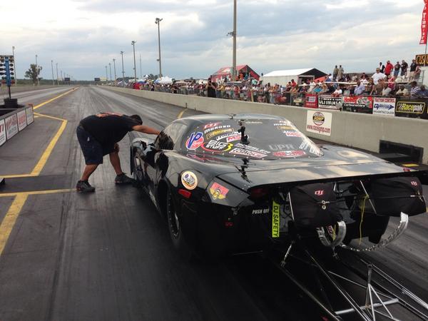 joeprotorque's tweet photo. Lynch for the win 4.24 http://t.co/l7o4fUAo