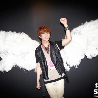 tiye3's tweet photo. TurkeyLovesSHINee http://t.co/DPv98vaL
