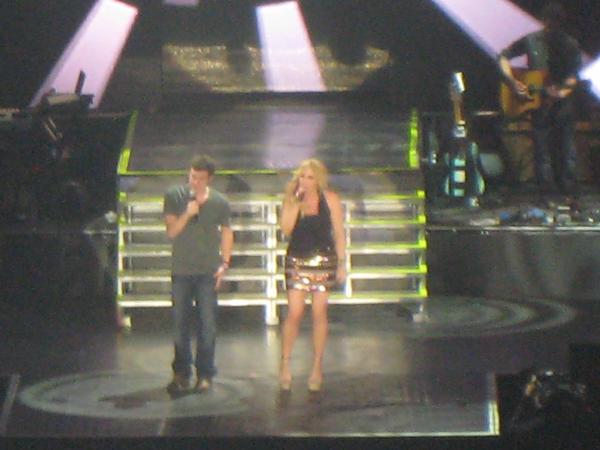 iambene18's tweet photo. Phillips with Elise! Somebody That I Used to Know! ♥ http://t.co/aeus3BoC