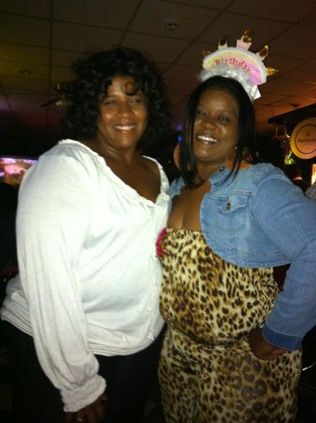 Hiddendiamond71's tweet photo. With Tee Tee celebrating her 40th!! http://t.co/WQbGZQj7