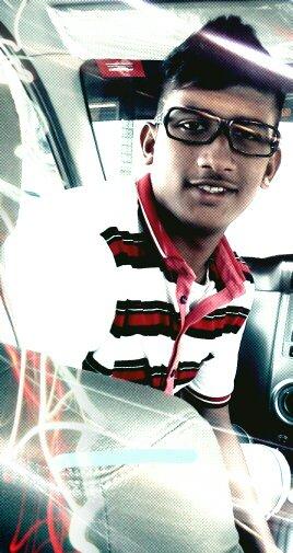 thiru360's tweet photo. <3 hAnDsOmE oR nOt <3 http://t.co/WN7fY1nm