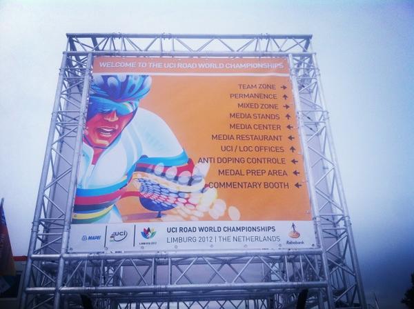 WK wielrennen vanaf 10 uur op @canvastv spread the word #sporza #wielrennen #limburg2012
