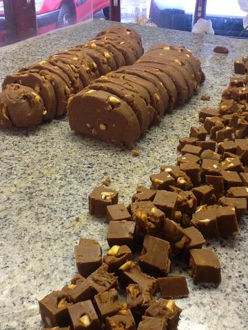 CoolKidsCook's tweet photo. Yum yum @Jon_misterfudge Cant wait to taste @BOSfoodfest http://t.co/Kt7n0mS7
