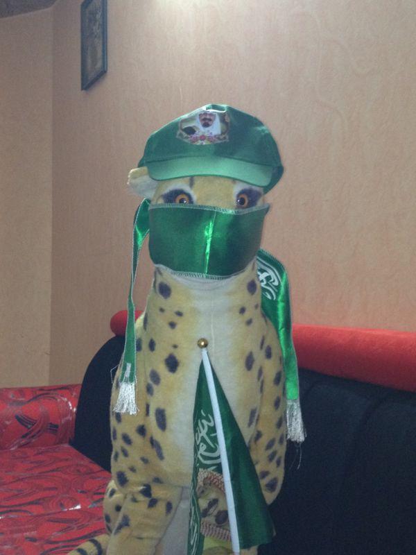 ABSD111's tweet photo. احتفل بطريقته http://t.co/iyH7VhxQ