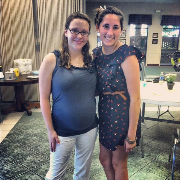 gigglyjoe's tweet image. Katelyn is so big now! I can't wait til she has her baby (: #onlyonemonth