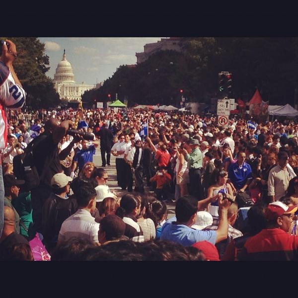 opsoms's tweet photo. #semanadelbienestar2012 en el #DCFiesta http://t.co/tC4Cw6nm