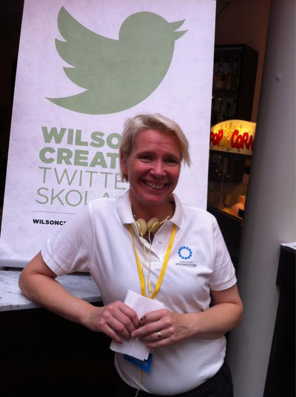 CesiliaKaVi's tweet photo. Precis genomfört Twitter-skolan. #promotionresan12 http://t.co/7Q8R5Le0