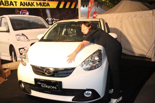 BEEVOLUTION2012's tweet photo. #Daihatsu http://t.co/SLrz1fOS