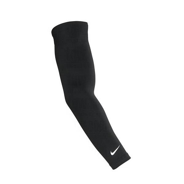 black nike arm sleeve