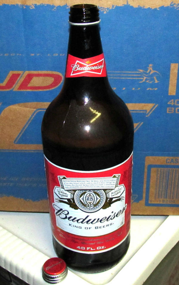 40ozMaltLiquor's tweet image. New #Budweiser 40oz label! #CollectorAlert
