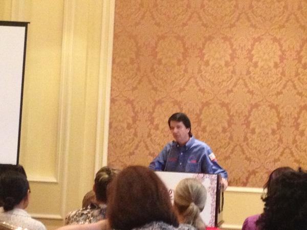 travel_debs's tweet image. @tangotab loves the #soupman @SoupMobile #feedhissheep #feedbyexample