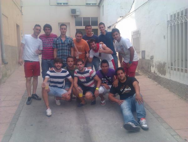 El equipo <a href="/CDFONTELLAS/">C.D FONTELLAS</a>  haciendo piña antes de empezar la liga.. espectativas máximas