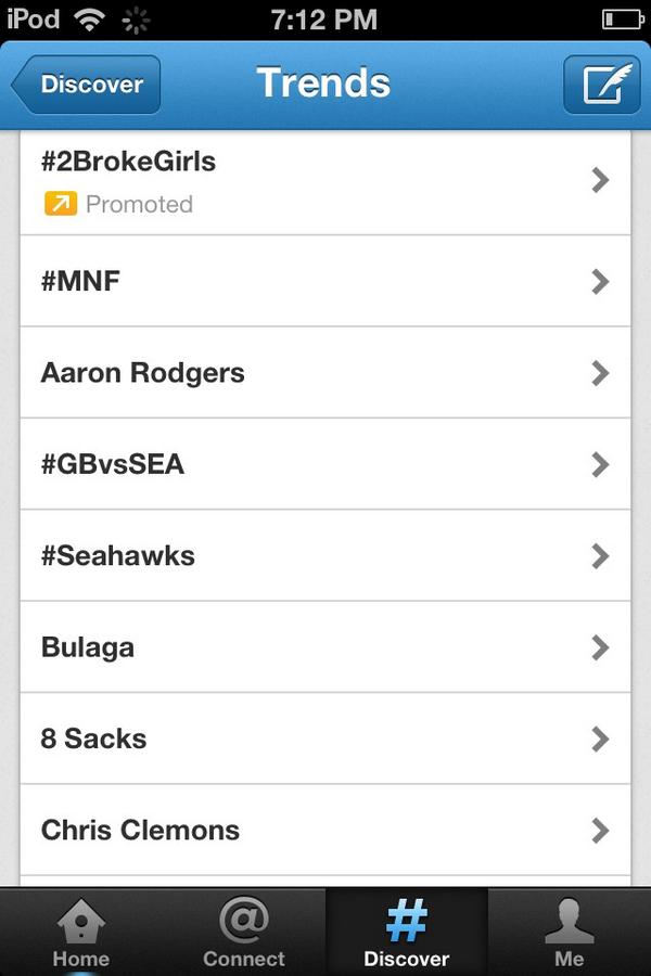 ParaguayBeauty's tweet image. Looks what's trending!!! Lol #Seahawks #AaronRogers #8Sacks