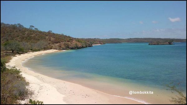 Pantai Temeak ~ Lombok Timur