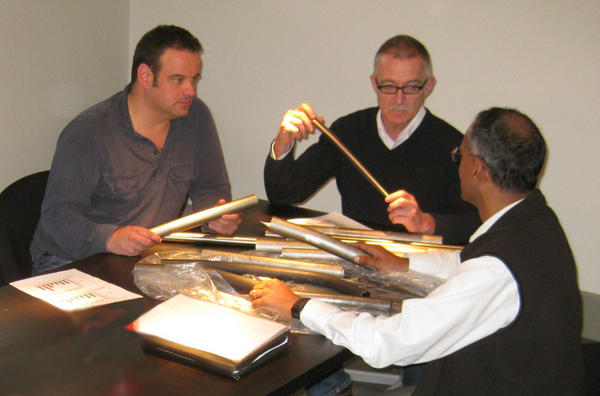 CagedLaser's tweet photo. Titanium Atom 3 project underway. Material selection meeting at Ariel Works. 40% chassis mass reduction? @REYNOLDS953 ! http://t.co/C8aEb1vY