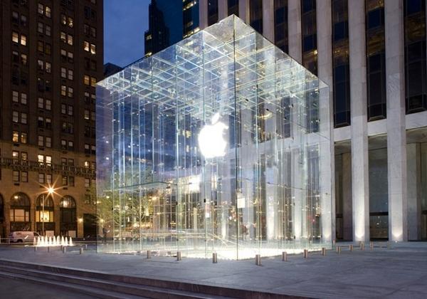 Forbes's tweet photo. Apple tops our list of America's 25 Most Inspiring Companies http://t.co/z0nznoZx $AAPL http://t.co/mHH87zRT