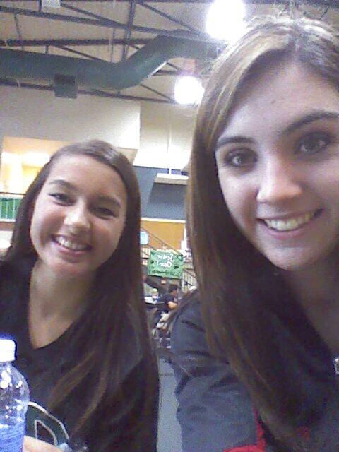 shancribs's tweet image. At the loner lunch table! #Awesome #firstlunch @chelseyhayes06 @chelseyh(: