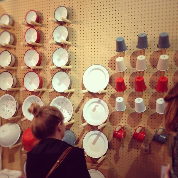 AptTherapy's tweet photo. Super cute everyday design: Falcon enamelware. Old company, fresh colors http://t.co/2HuKTPpH #_designjunction http://t.co/TnL6dgRa