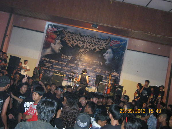 Disintegrator_Thrash tweet media
