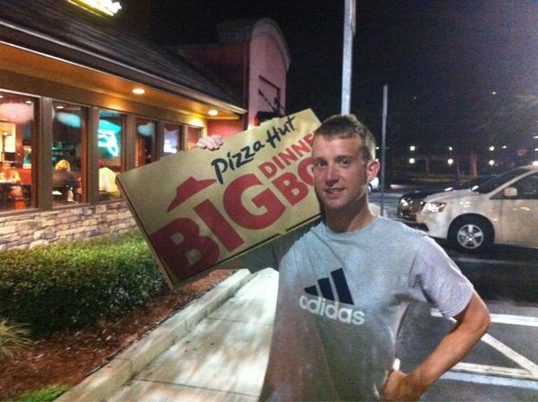 tpeck87's tweet photo. Dinner done oushhh ;) @StuWood147 http://t.co/ubBuw5kR