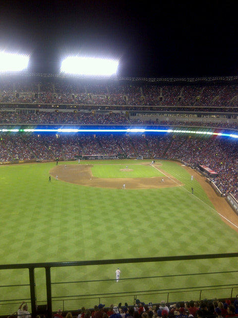 GeezMJ's tweet photo. Any lights need replacing?@RT @MDoocy: Looked from here like Milone balked 2 pick off Elvis. http://t.co/IWXHtpuB