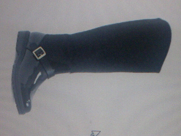 AbbieWhitehair's tweet image. Anyone seen these in any stores? There dkny? #pleaseknow