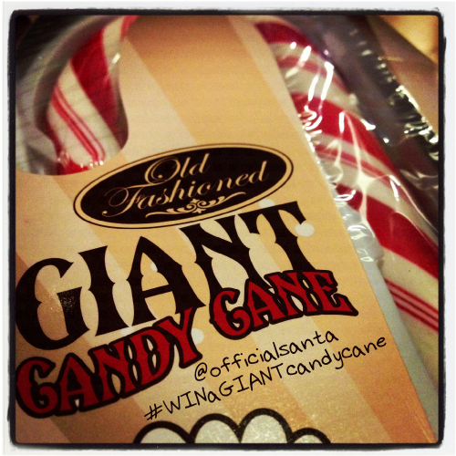 OfficialSanta's tweet photo. ✰✰ RT THIS and follow @OfficalSanta for a chance to #WIN 1 of 3 GIANT CANDY CANES ✰✰. Competition Ends 7pm GMT http://t.co/RfJWhW7w