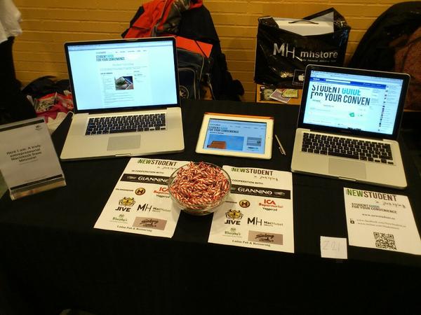 StudentNew's tweet photo. E-Day at @jibs_sweden. Close to 3000 page views and 100 "likes" since the launch on Tuesday night. :) http://t.co/5ZE0woO0