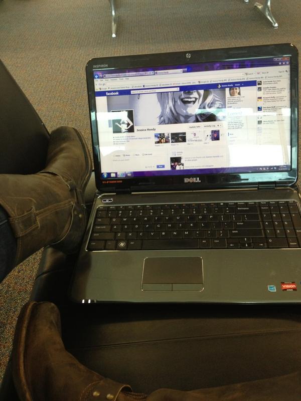 Jesshendy's tweet image. travel day #2flights #imcomingtoyouPennsylvania