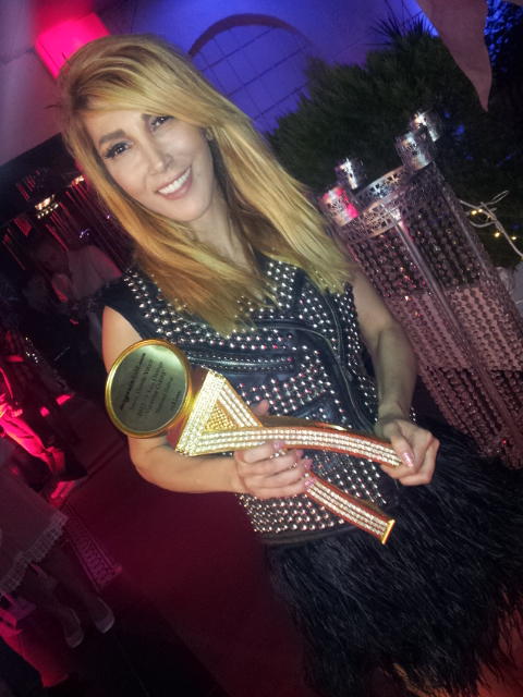 A3vmO_aCUAAHZ57.jpg:large