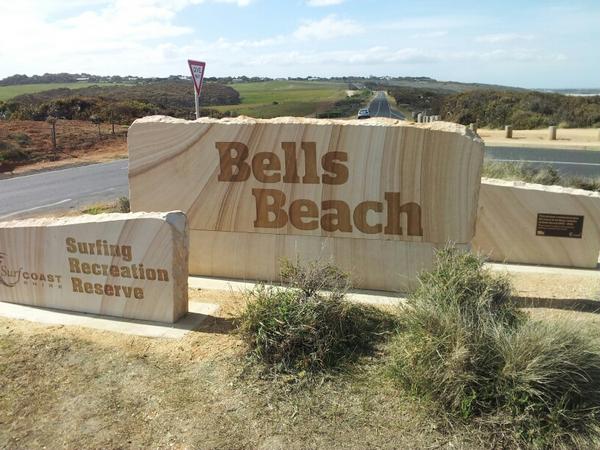 KrisRuthven's tweet photo. Bells beach. http://t.co/mWVACmdv