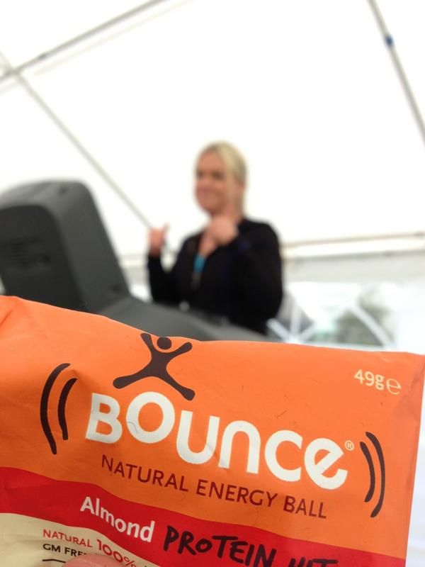 iamChaz_'s tweet image. everydayhero.co.uk/mashbo__synergy bounce #CFK24