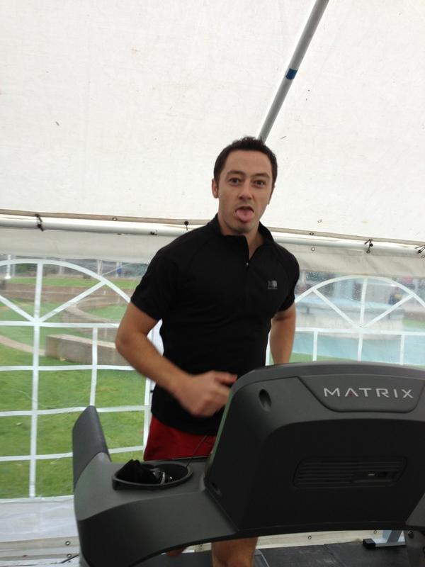 iamChaz_'s tweet image. Come on Darren #CFK24