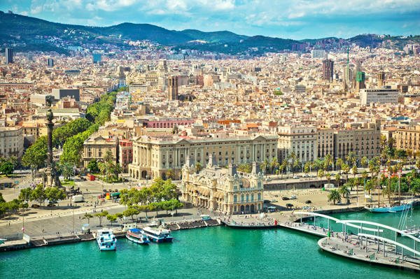 bookingcom tweet picture