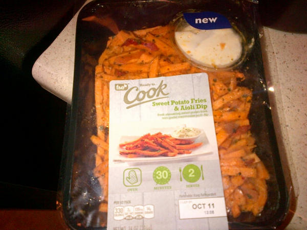 LeslieJanW's tweet photo. Umm yes!!!!! @nahaly9 @lizzieg_FnE @ChristinaCabre1 @AmyEllis08 @mannyatFandE #FEgreens #whatgoodlookslike http://t.co/HI16Z9zO