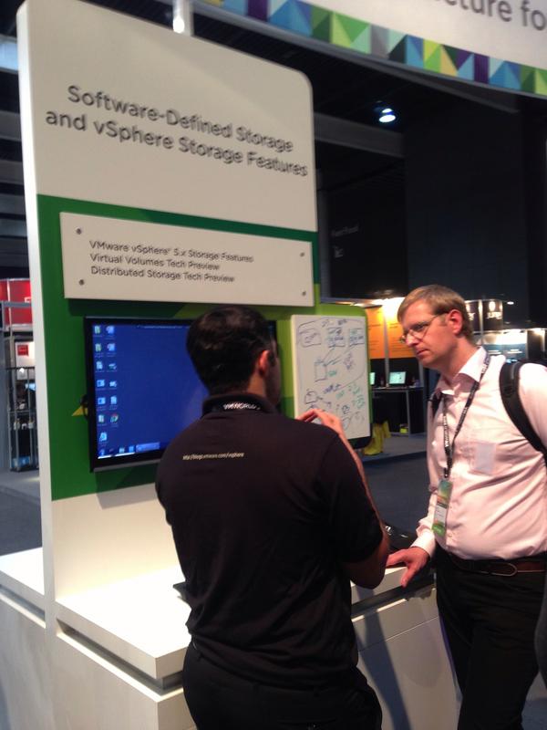 lamw's tweet image. RT @PunchingClouds: Delivering #vVOLs #Distributed_Storage Preview demos in action! at #VMworld2012 &amp;amp; #vFlash.  &amp;lt;-nice