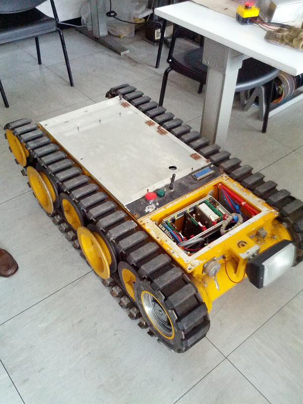 graal_lab's tweet image. New heavy equipment...