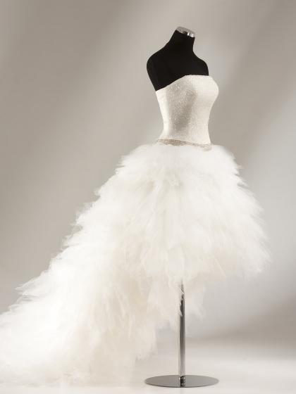 Dress of the week! Melany from Sola Cafasso weddingdayfantasy.com/index.html