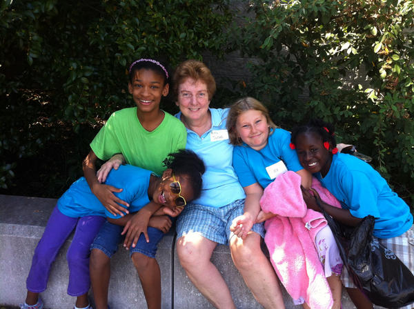 PPCLC's tweet photo. What an amazing time we had @ Norfolk Botanical Garden last Sat.!  Thank you to all our awesome volunteers! #volunteer http://t.co/leHMQvAq