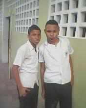 LegaxyLexus's tweet photo. chek XO this #PHOTO is #VERYBAD http://t.co/SrWCX4yM
